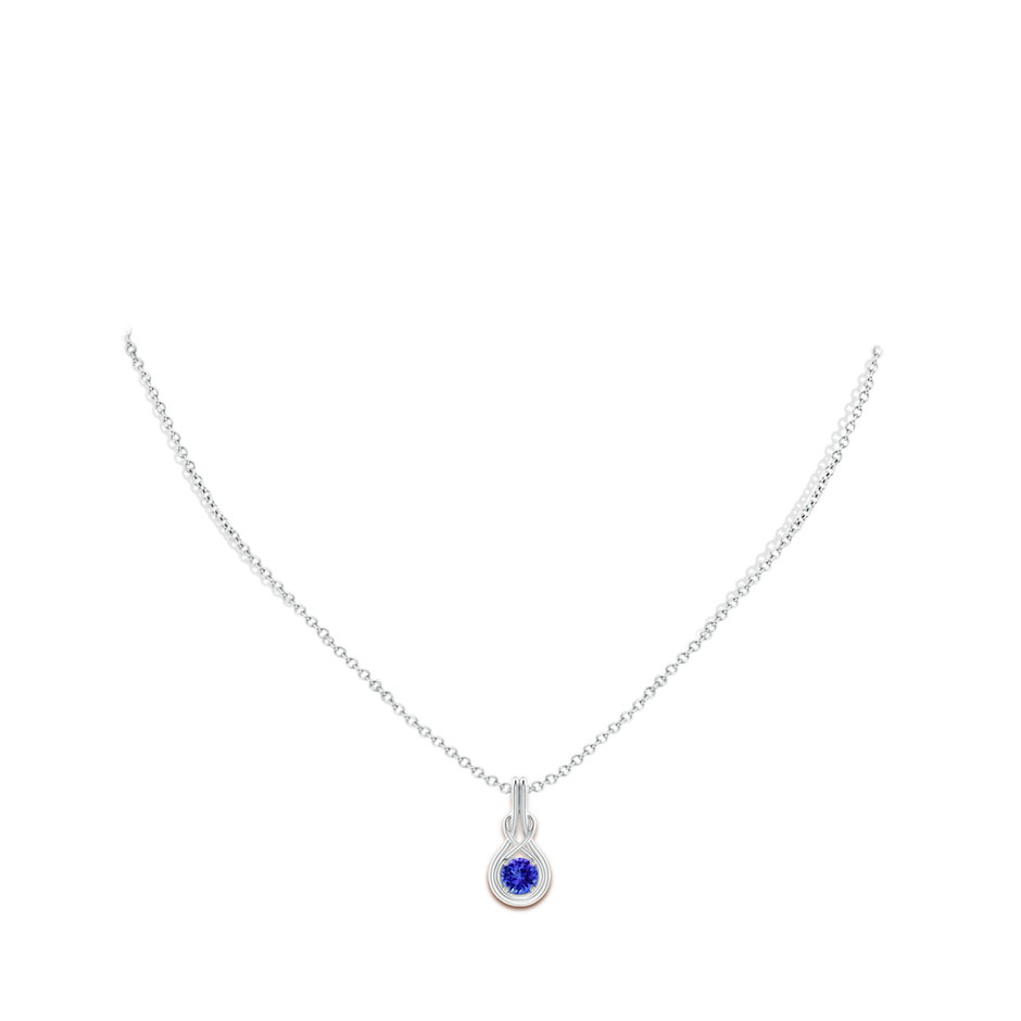 5mm AAA Round Tanzanite Solitaire Infinity Knot Pendant in White Gold pen