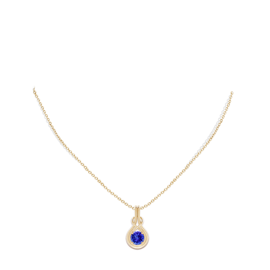 7mm AAA Round Tanzanite Solitaire Infinity Knot Pendant in Yellow Gold pen