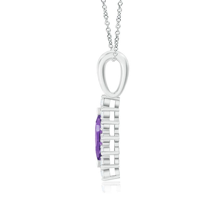 AA - Amethyst / 0.67 CT / 14 KT White Gold