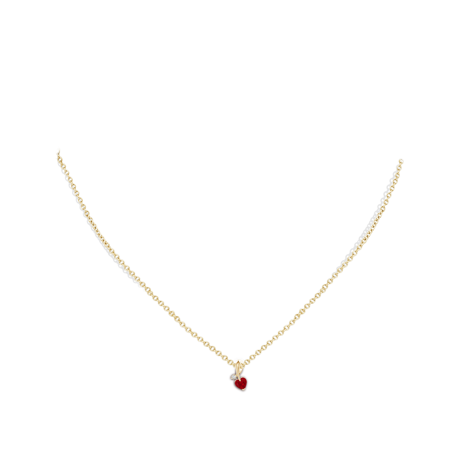 4mm AAA Heart-Shaped Ruby Ribbon Pendant with Diamond in Yellow Gold pen