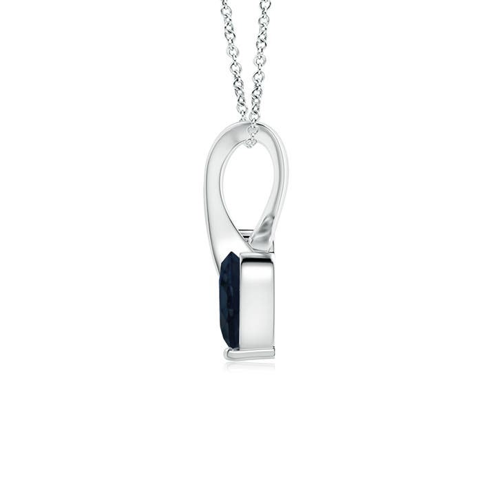 A - Blue Sapphire / 0.31 CT / 14 KT White Gold