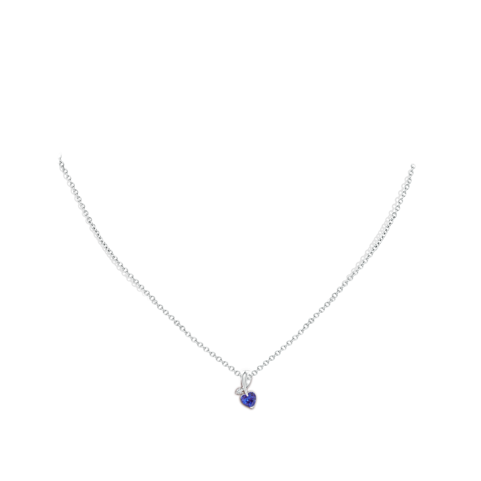 5mm AAAA Heart-Shaped Tanzanite Ribbon Pendant with Diamond in White Gold pen