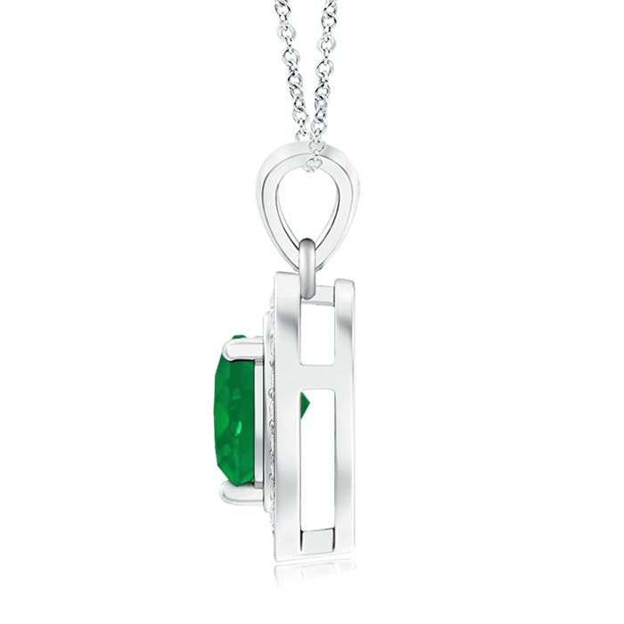 AA - Emerald / 0.73 CT / 14 KT White Gold