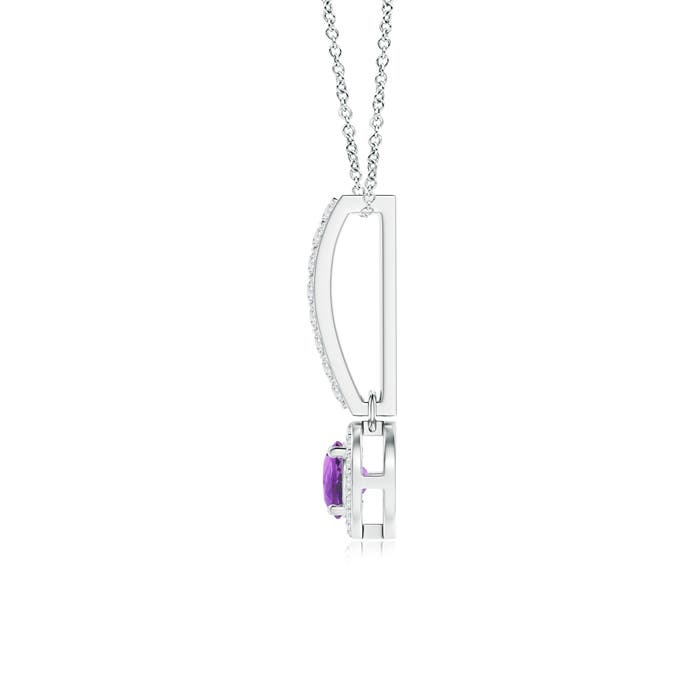 AA - Amethyst / 0.37 CT / 14 KT White Gold