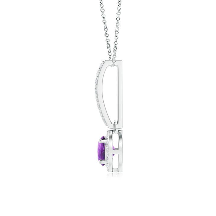 AA - Amethyst / 0.6 CT / 14 KT White Gold
