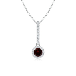 Round A Garnet