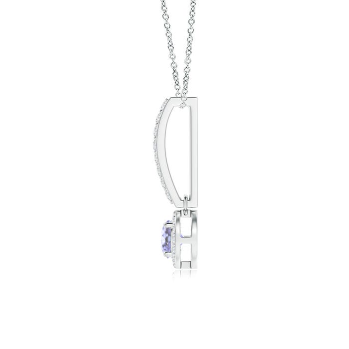 A - Tanzanite / 0.37 CT / 14 KT White Gold