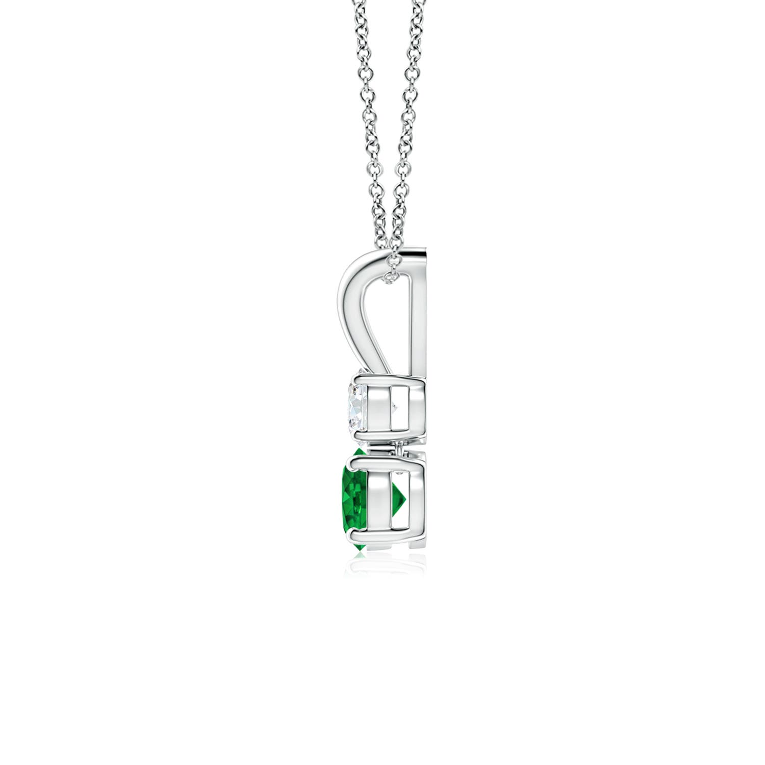 AAAA - Emerald / 0.35 CT / 14 KT White Gold