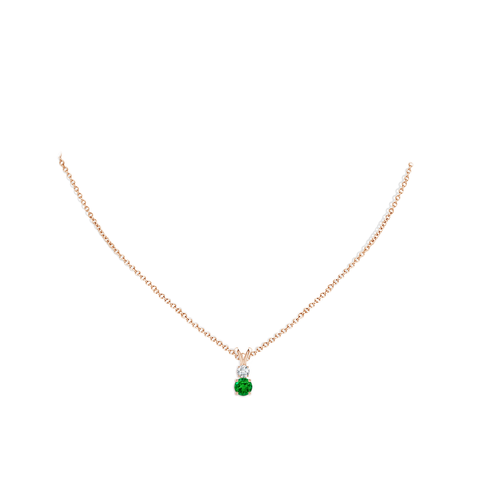 5mm AAAA Round Emerald and Diamond Two Stone Pendant in Rose Gold pen