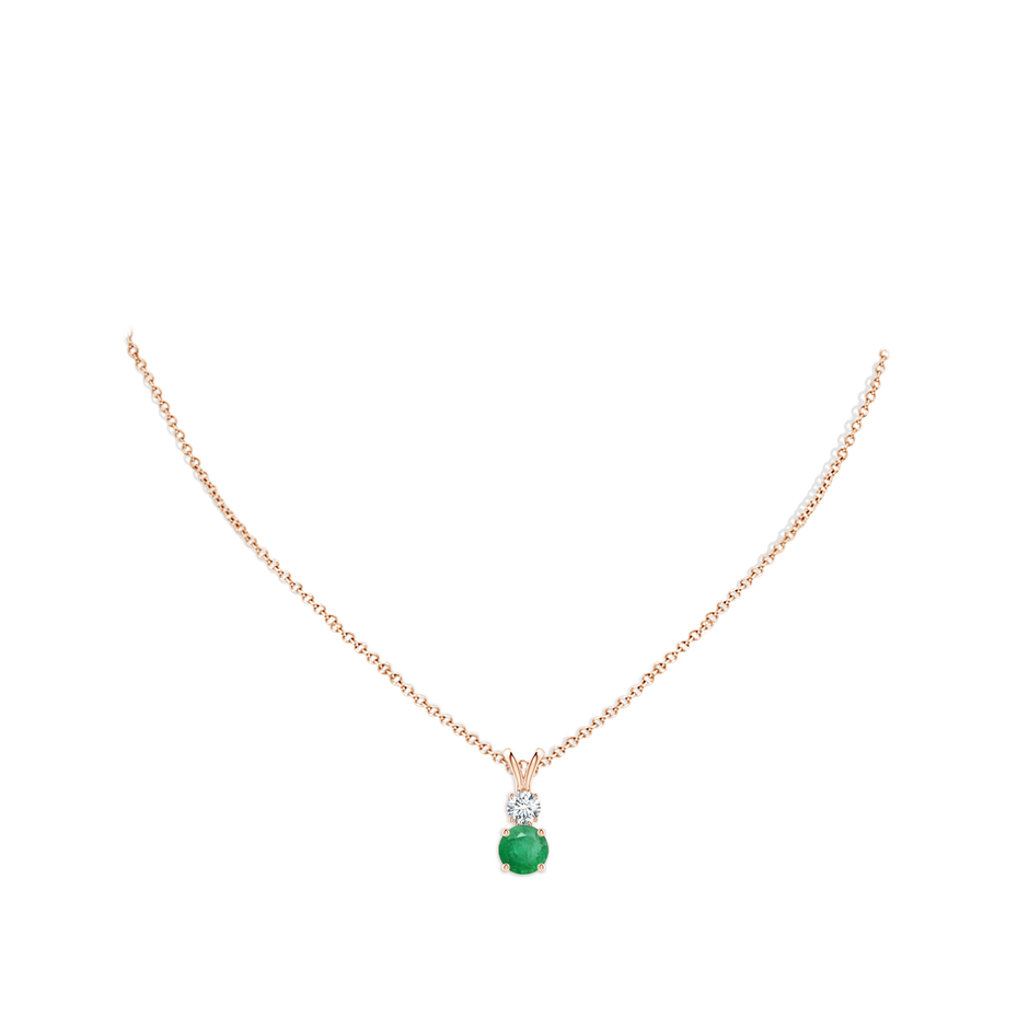 7mm A Round Emerald and Diamond Two Stone Pendant in Rose Gold pen