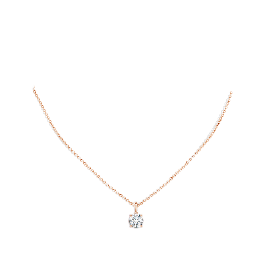 8mm GVS2 Classic Round Diamond Solitaire Pendant in Rose Gold pen