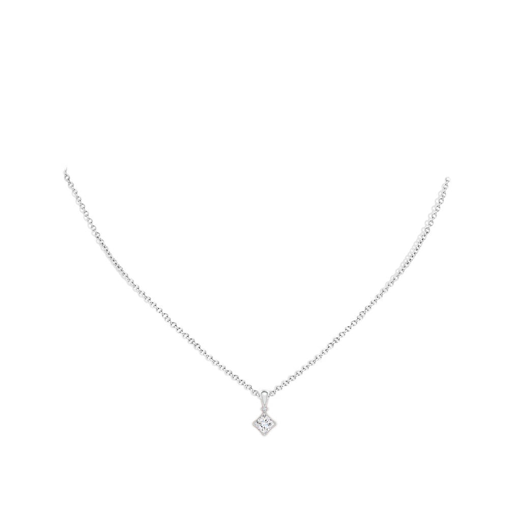 4.4mm GVS2 Princess-Cut Diamond Pendant in White Gold Body-Neck
