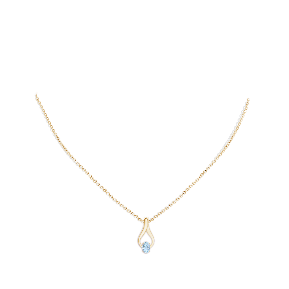6x4mm AA Oval Aquamarine Wishbone Pendant with Diamond Accents in Yellow Gold pen