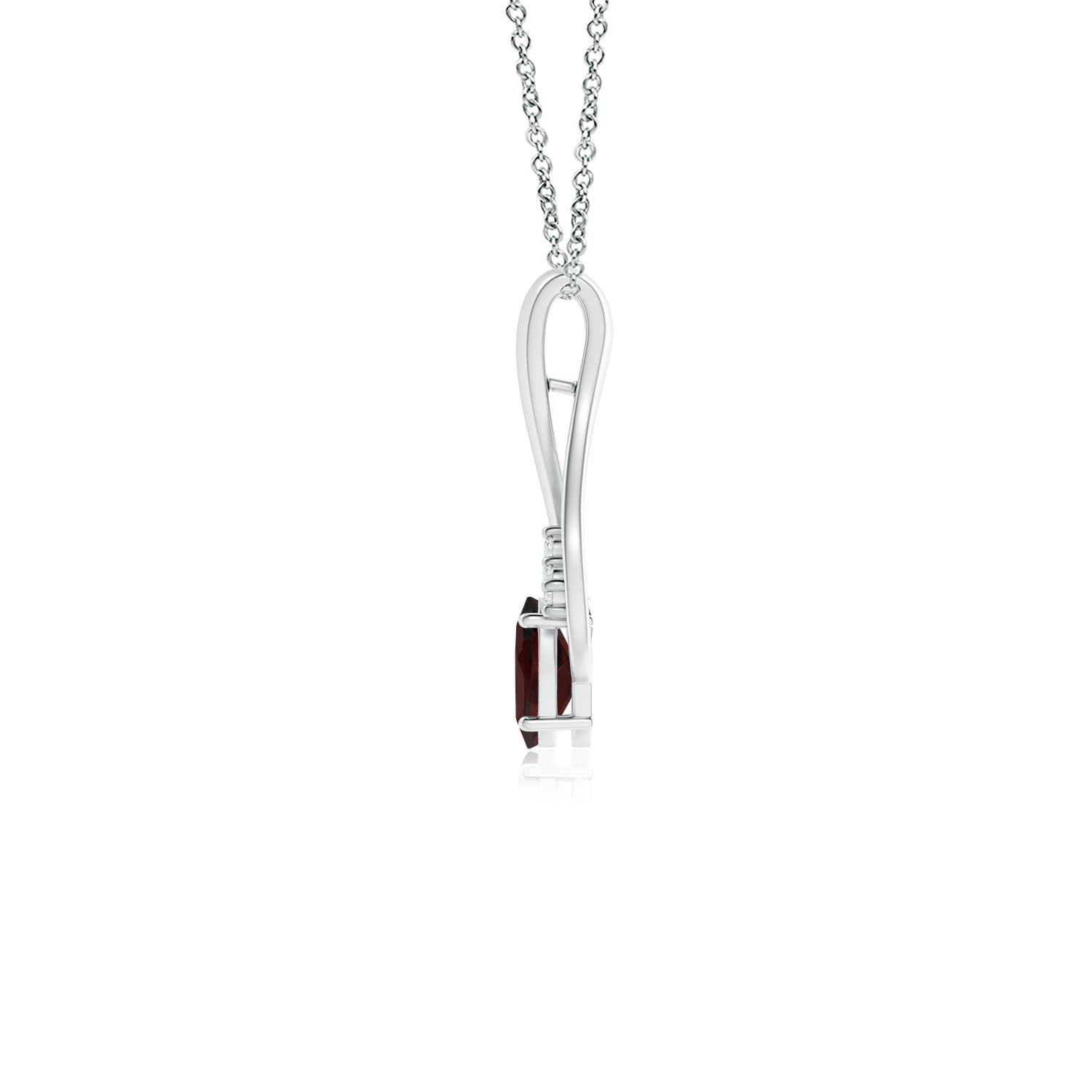 A - Garnet / 0.6 CT / 14 KT White Gold