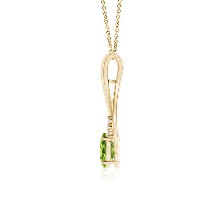 AAA - Peridot / 0.92 CT / 14 KT Yellow Gold