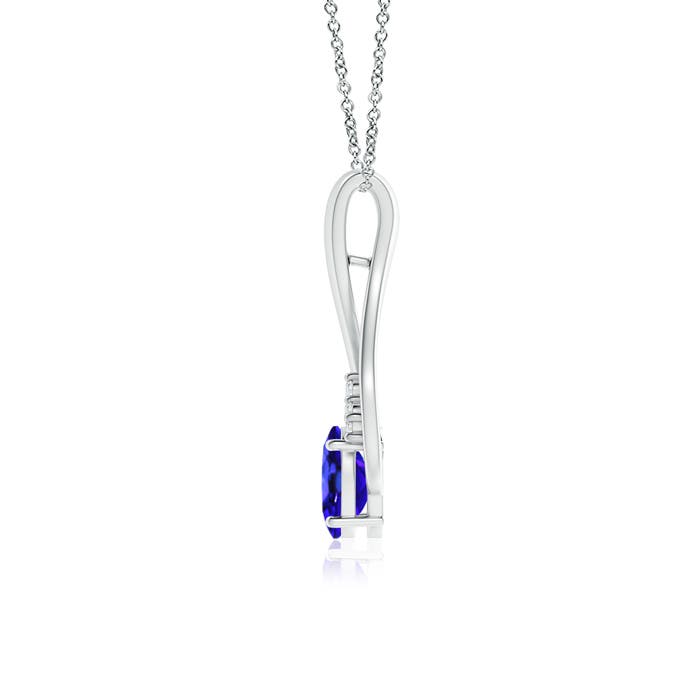 AAA - Tanzanite / 0.87 CT / 14 KT White Gold