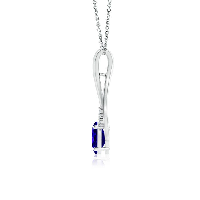 AAAA - Tanzanite / 0.87 CT / 14 KT White Gold