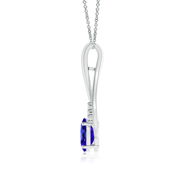 AAA - Tanzanite / 1.36 CT / 14 KT White Gold