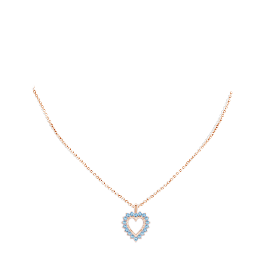 2mm AAAA Aquamarine Open Heart V-Bale Pendant in 18K Rose Gold pen