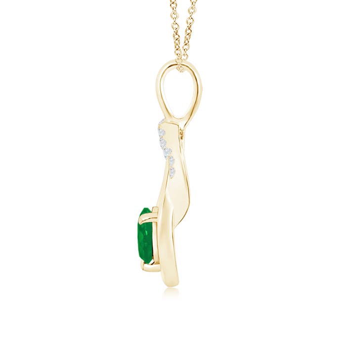 AA - Emerald / 0.55 CT / 14 KT Yellow Gold