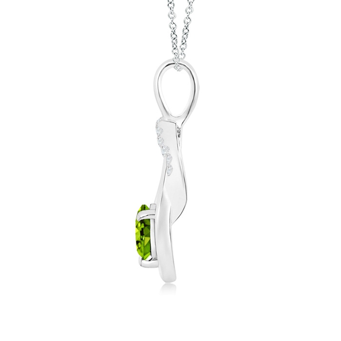 5mm AAAA Peridot Infinity Knot Pendant with Diamonds in P950 Platinum Product Image