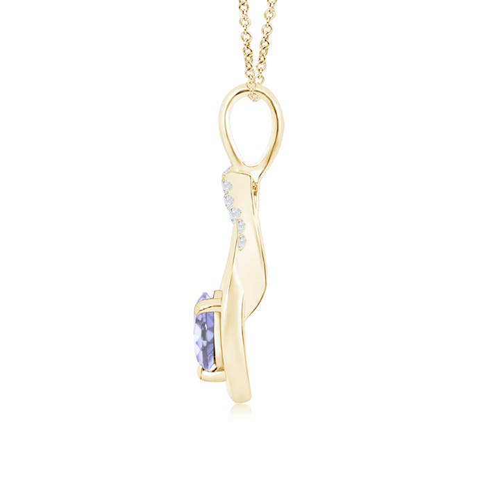 A - Tanzanite / 0.6 CT / 14 KT Yellow Gold