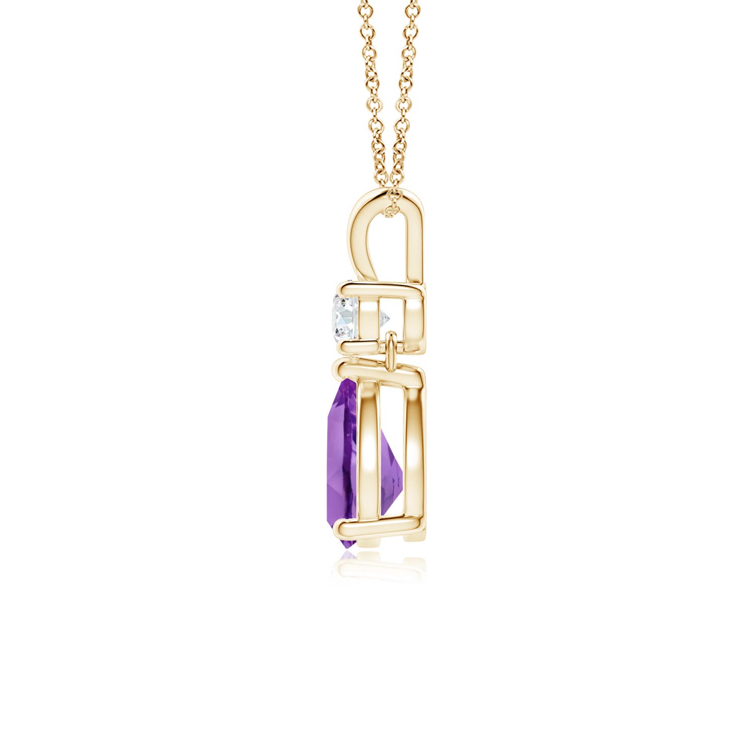 AA - Amethyst / 0.71 CT / 14 KT Yellow Gold