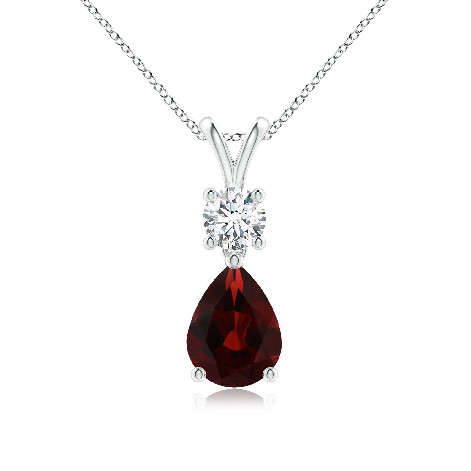 AA - Garnet / 1.53 CT / 14 KT White Gold