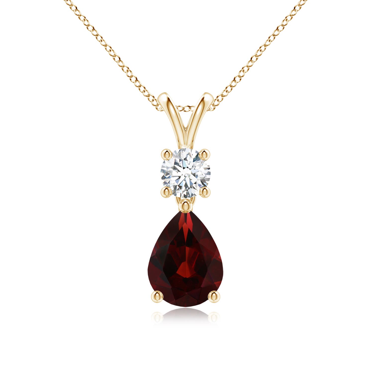 AA - Garnet / 1.53 CT / 14 KT Yellow Gold