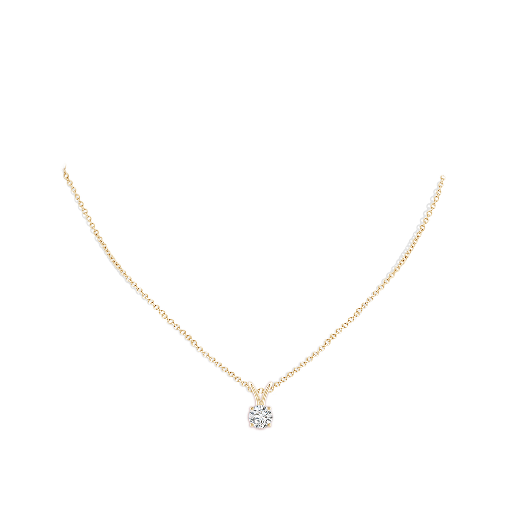 5.1mm HSI2 Round Diamond Solitaire V-Bale Pendant in Yellow Gold pen