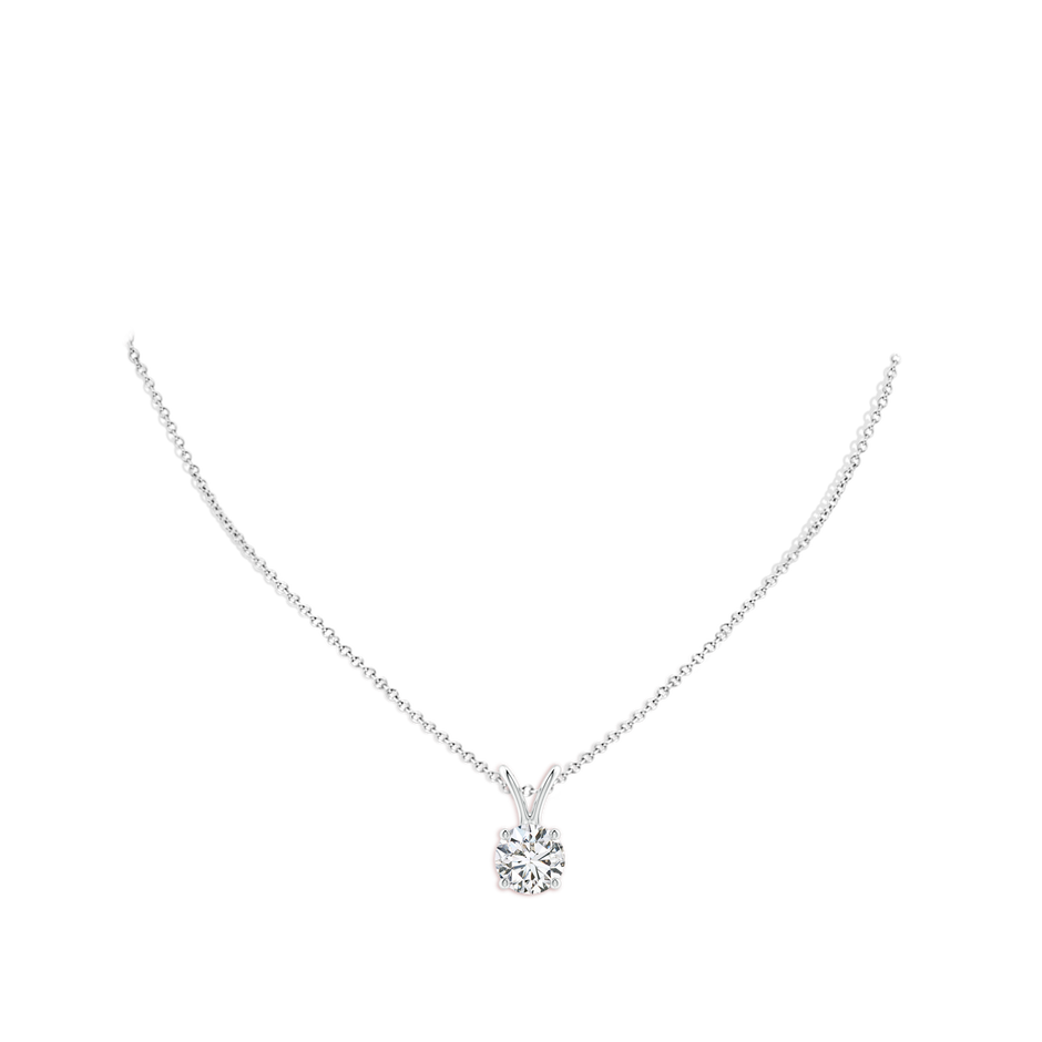 8.1mm HSI2 Round Diamond Solitaire V-Bale Pendant in White Gold pen