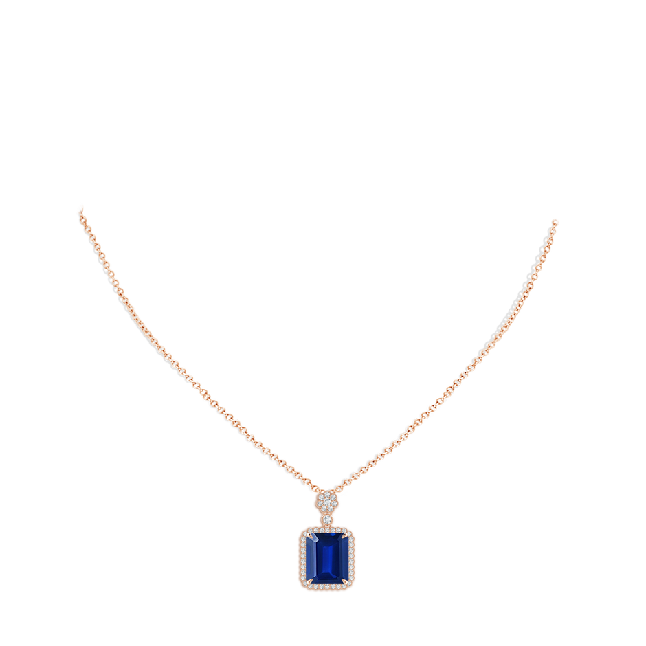 12x10mm Lab-Grown Emerald cut Blue Sapphire Pendant with Floral Bale in Rose Gold pen
