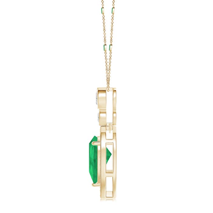 A - Emerald / 2.04 CT / 14 KT Yellow Gold