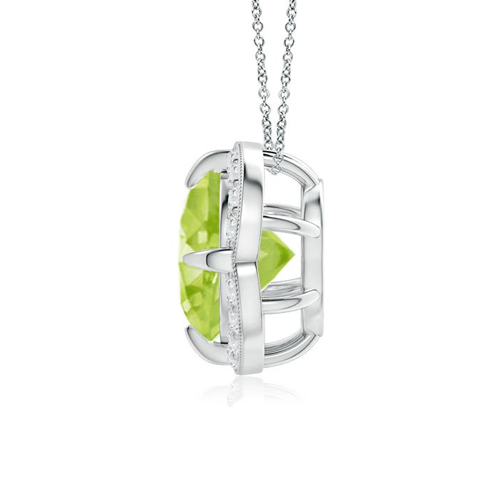 AA - Peridot / 2.16 CT / 14 KT White Gold