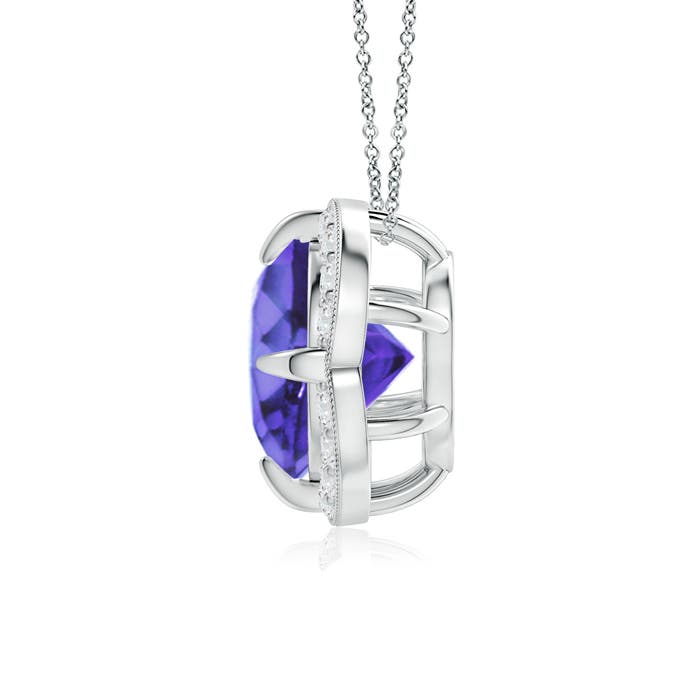 AA - Tanzanite / 1.96 CT / 14 KT White Gold