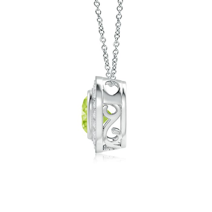 AA - Peridot / 1.6 CT / 14 KT White Gold