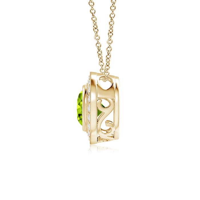 AAAA - Peridot / 1.6 CT / 14 KT Yellow Gold