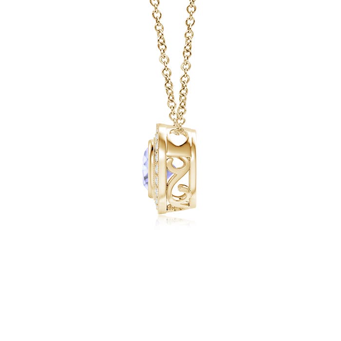 A - Tanzanite / 0.62 CT / 14 KT Yellow Gold