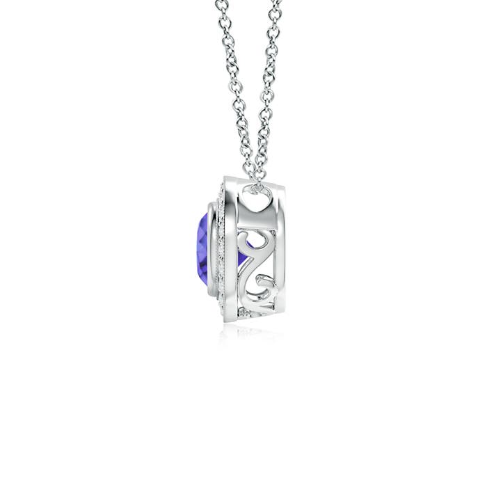 AA - Tanzanite / 1.06 CT / 14 KT White Gold