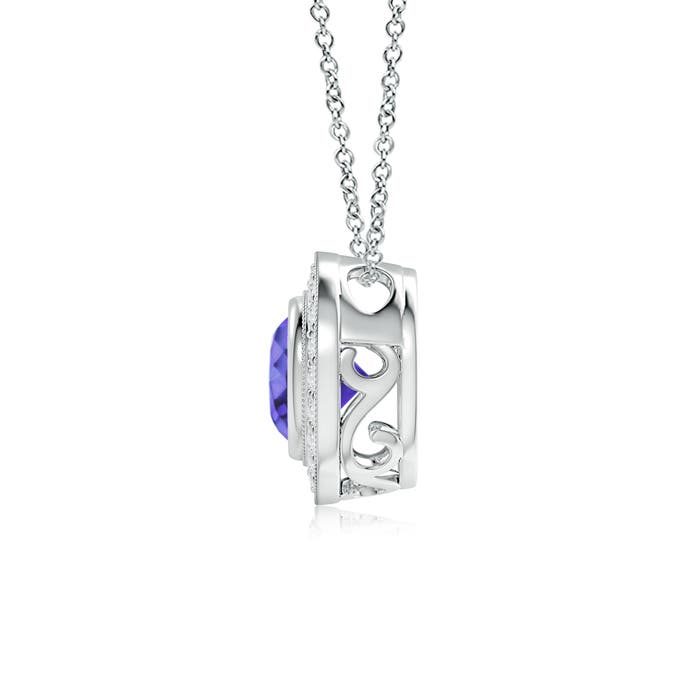 AA - Tanzanite / 1.65 CT / 14 KT White Gold