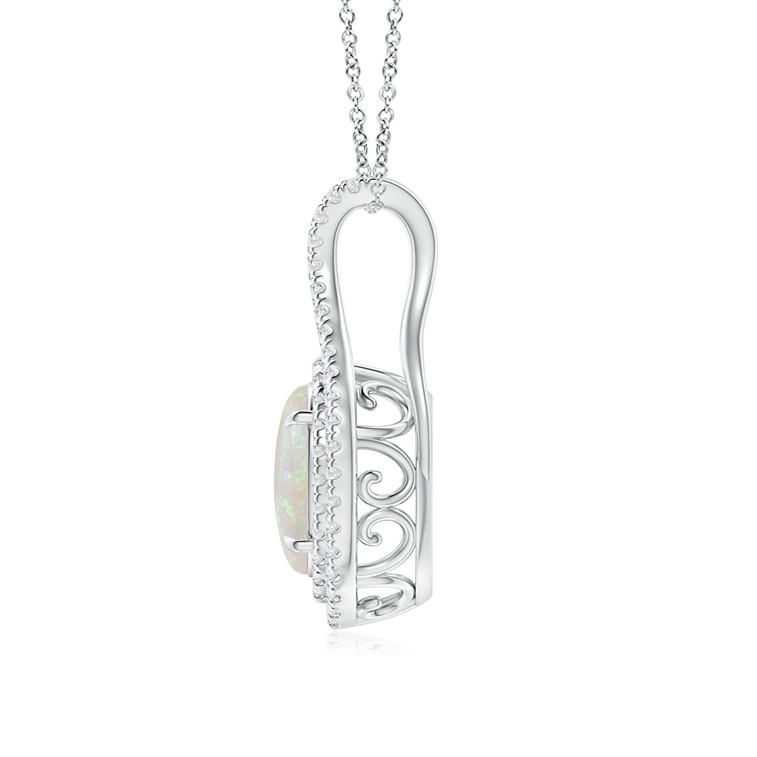 AA - Opal / 1.45 CT / 14 KT White Gold