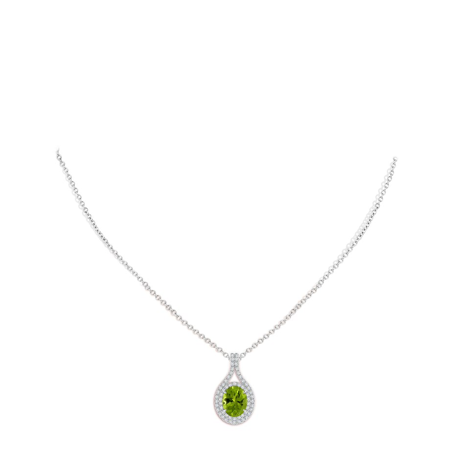 9.93x7.89x5.02mm AAA GIA Certified Oval Peridot and Diamond Double Halo Pendant in P950 Platinum pen