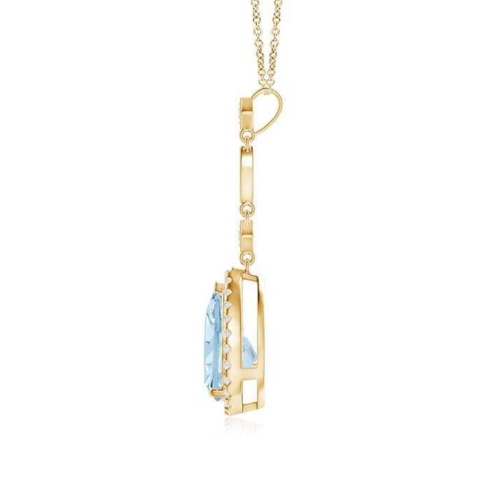 AA - Aquamarine / 1.78 CT / 14 KT Yellow Gold