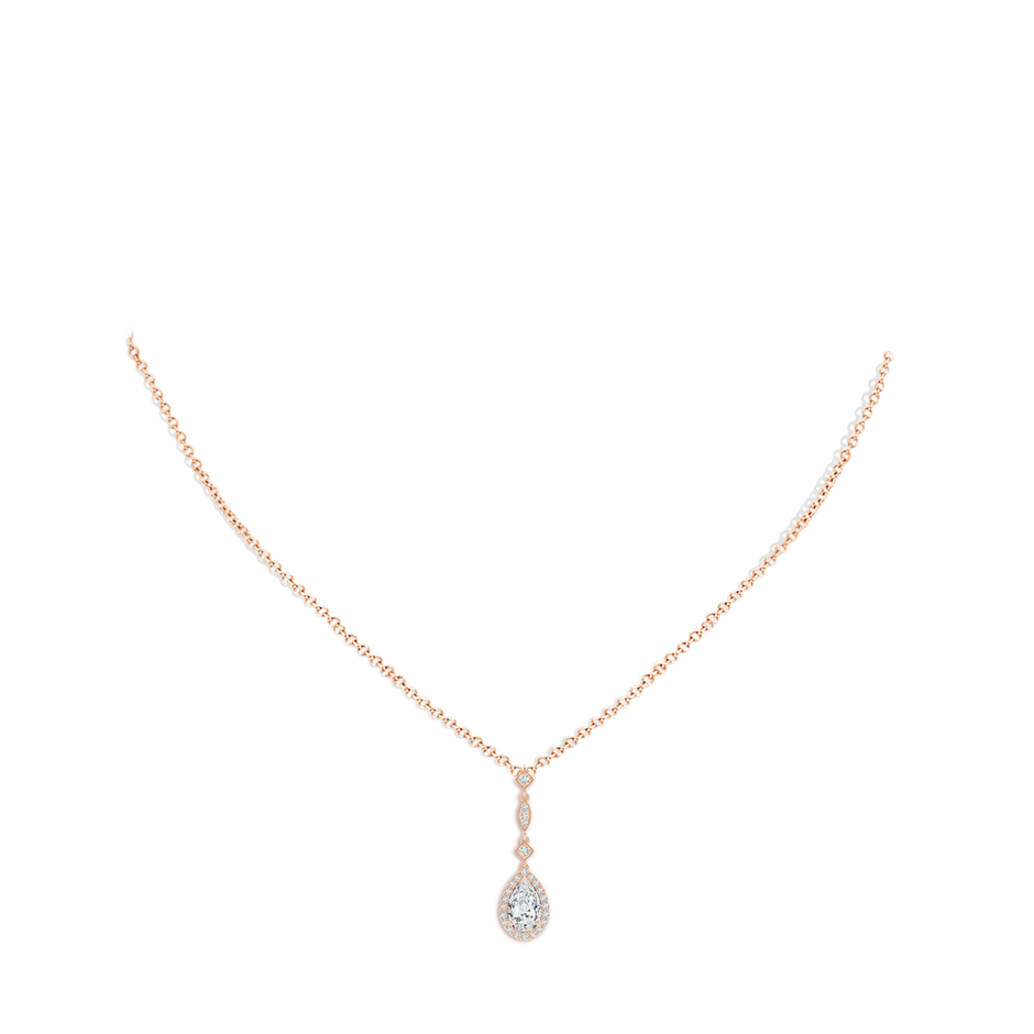 8x5mm GVS2 Diamond Teardrop Pendant with Diamond Accents in Rose Gold pen