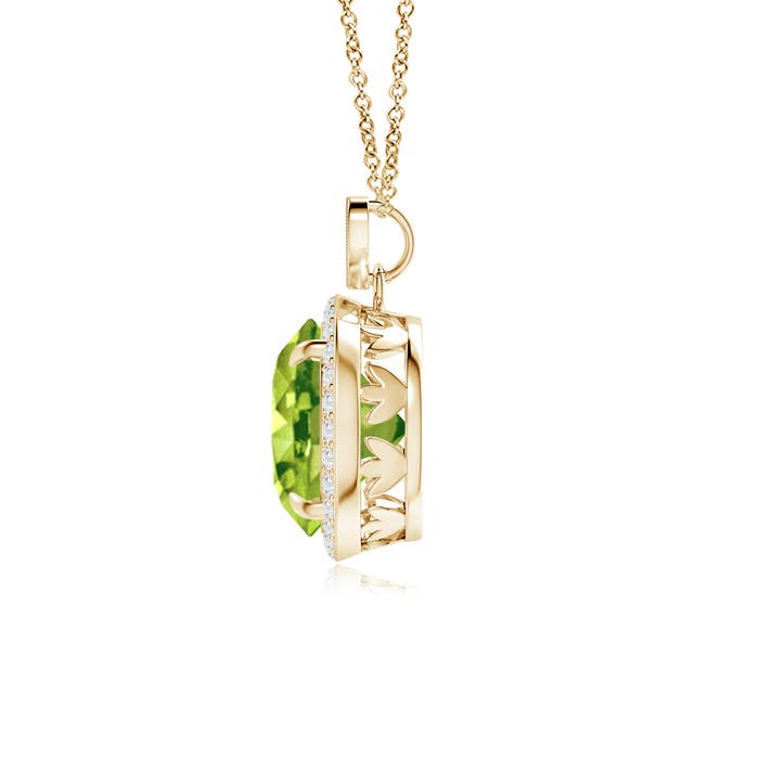 AAA - Peridot / 3.65 CT / 14 KT Yellow Gold