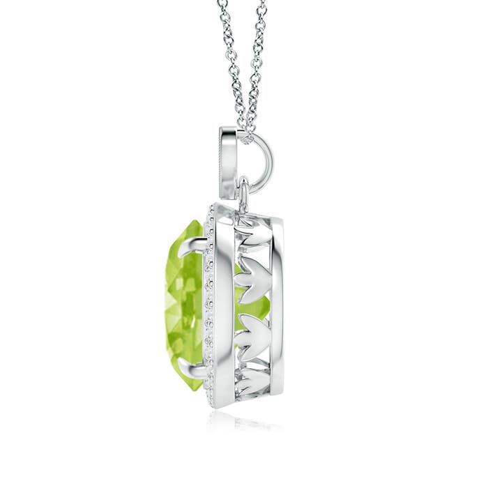 AA - Peridot / 5.8 CT / 14 KT White Gold