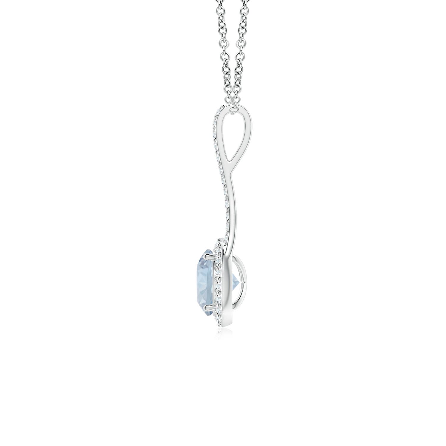 A - Aquamarine / 0.94 CT / 14 KT White Gold