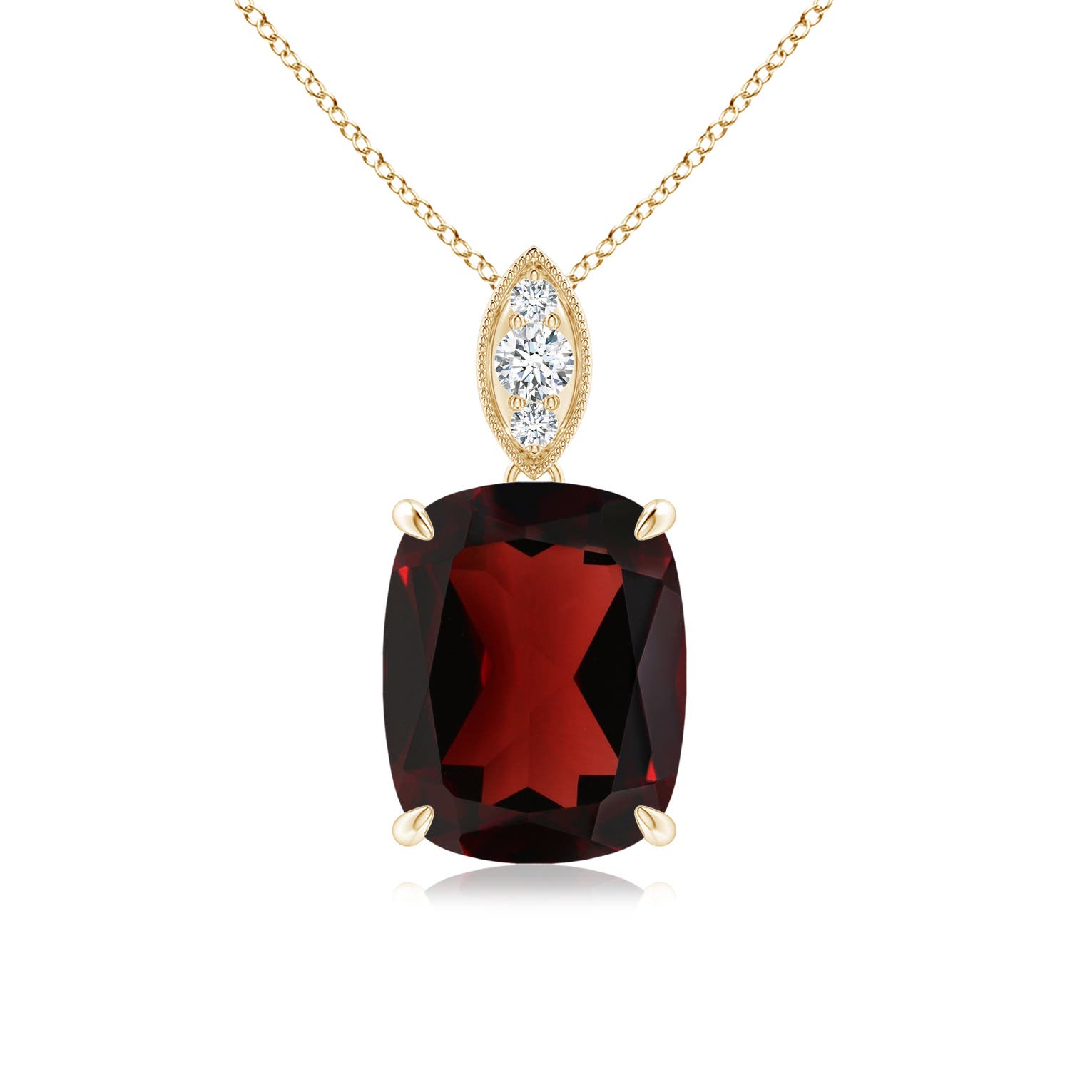 AA - Garnet / 3.4 CT / 14 KT Yellow Gold