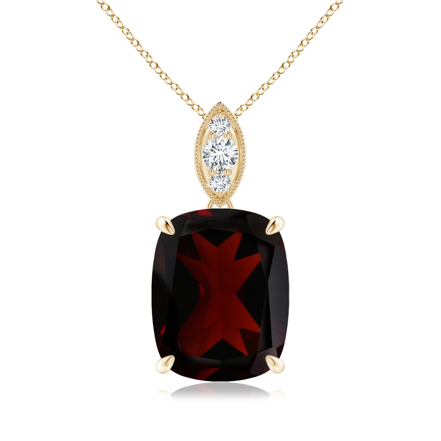 A - Garnet / 4.57 CT / 14 KT Yellow Gold