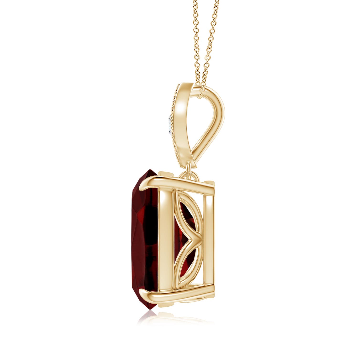 AAAA - Garnet / 4.57 CT / 14 KT Yellow Gold